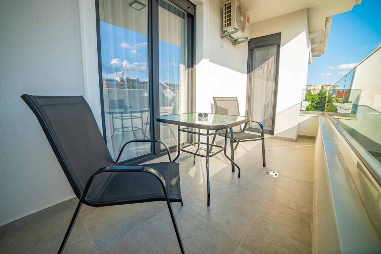 Zoe Apartment نوفي ساد المظهر الخارجي الصورة